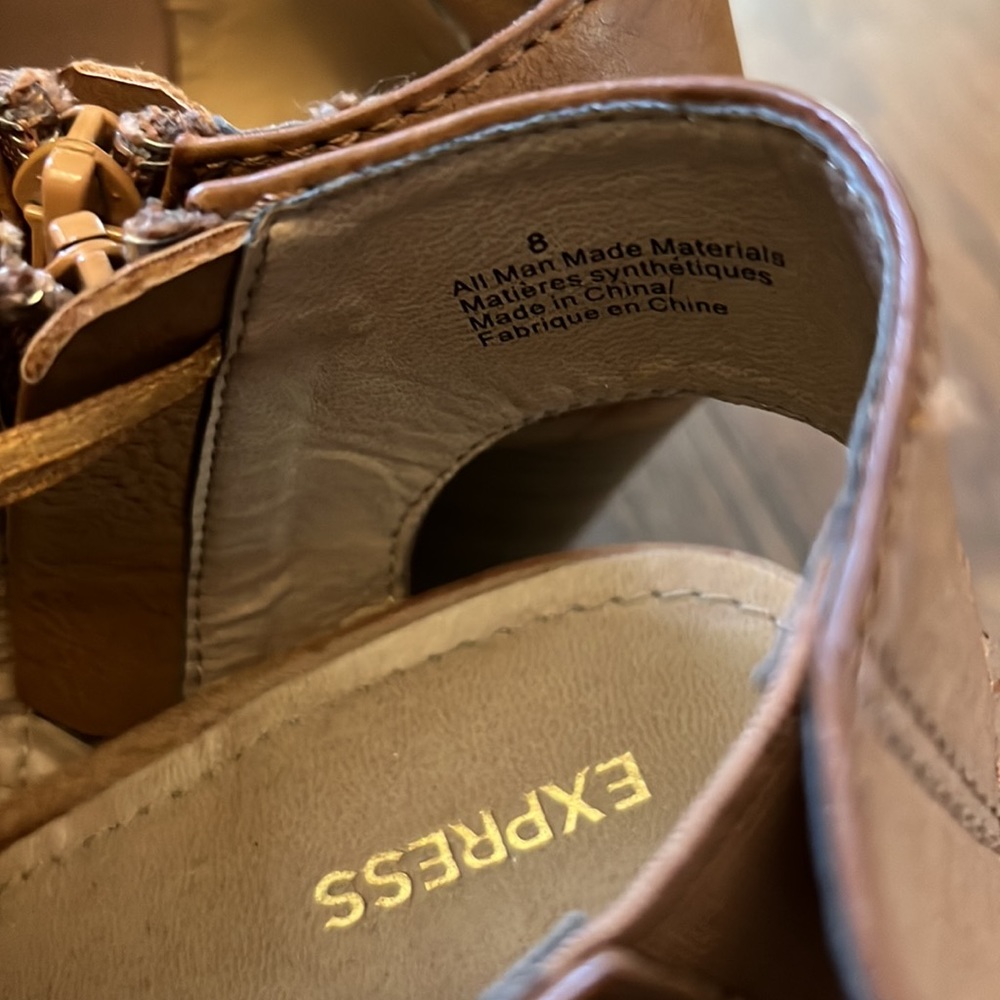 Express Cognac Peep Toe Bootie Block Heel Size 8 - image 4